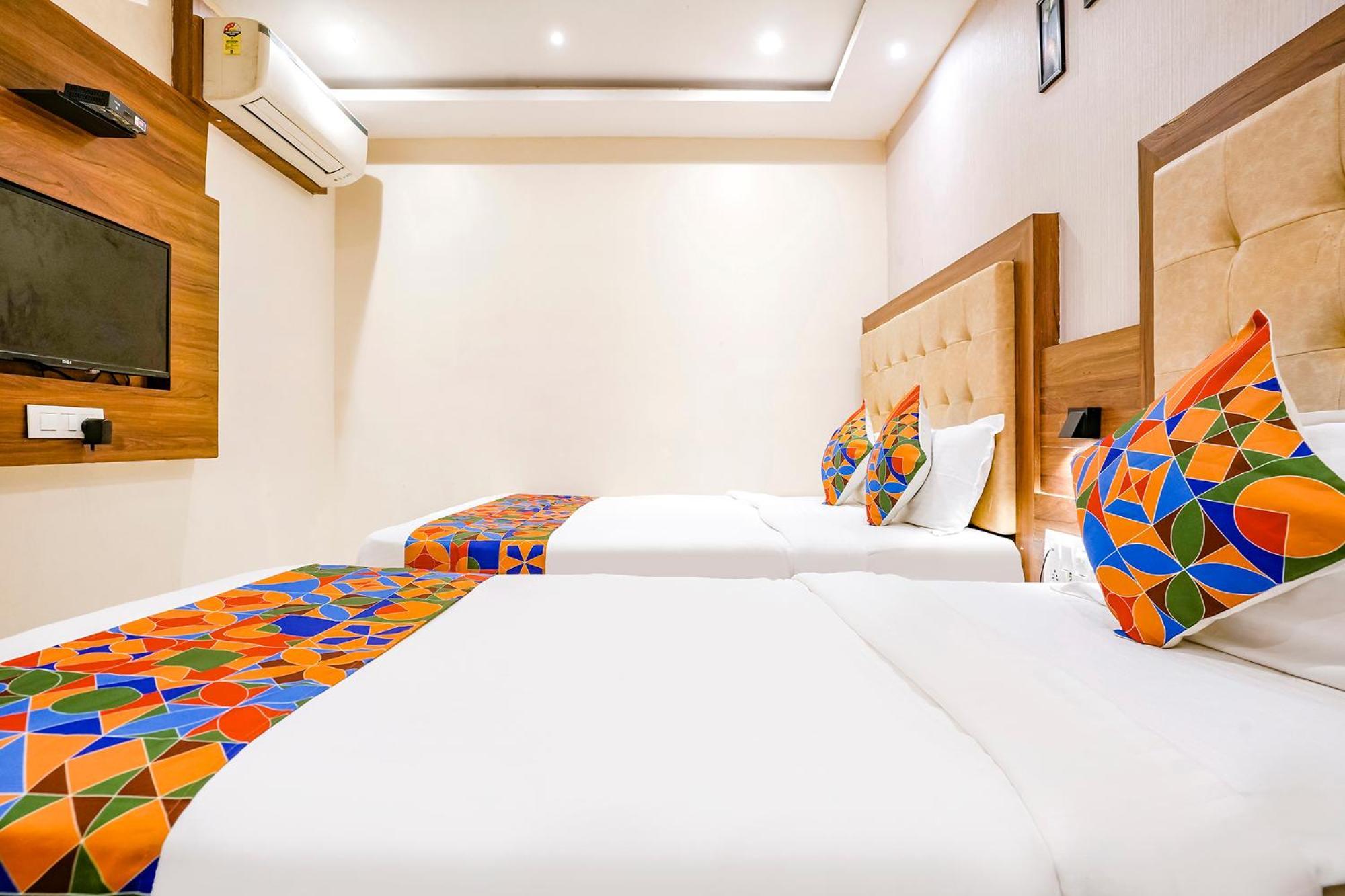 Fabhotel Amber Palace - Nr Fort & Csmt Station Mumbai Exteriör bild