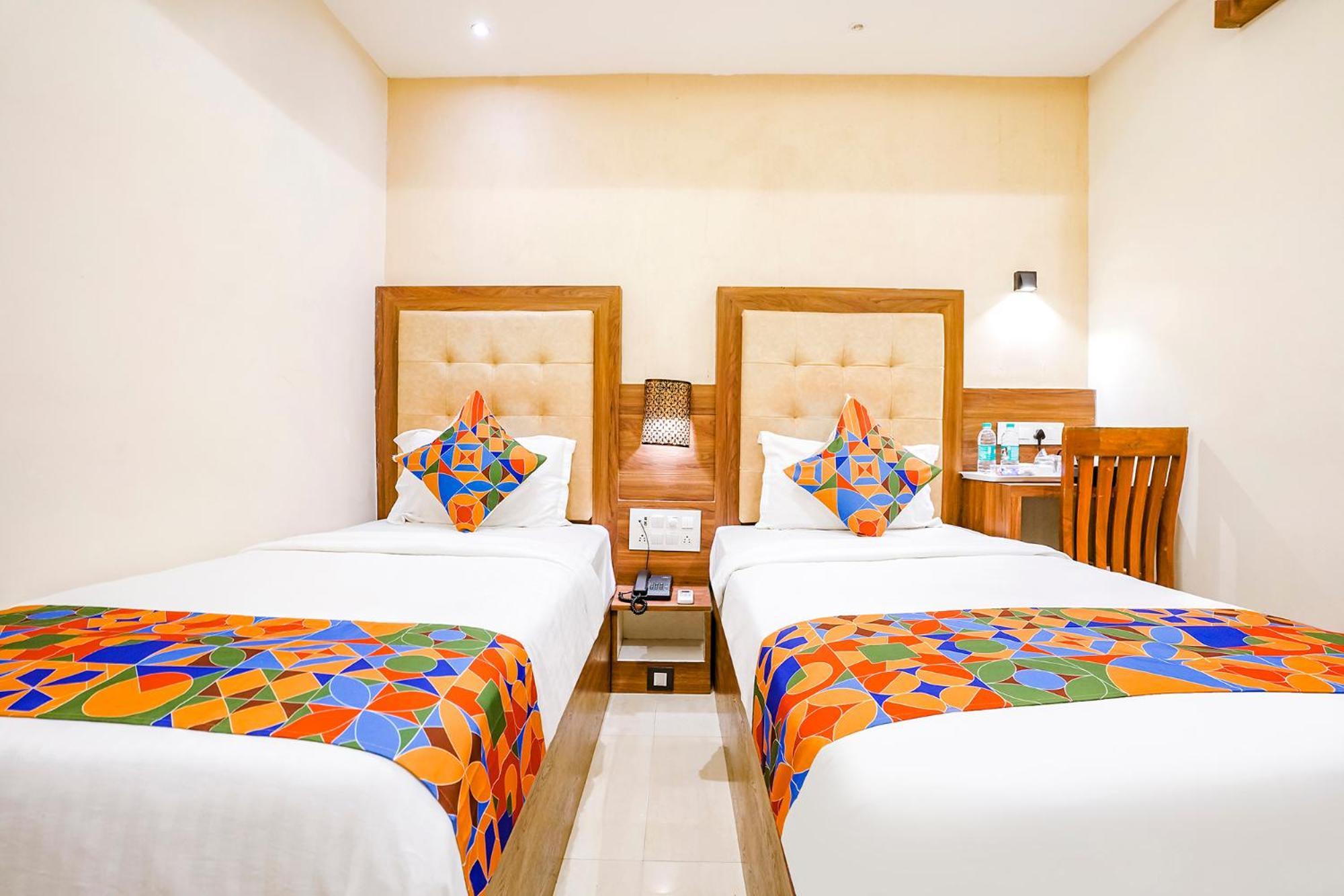 Fabhotel Amber Palace - Nr Fort & Csmt Station Mumbai Exteriör bild