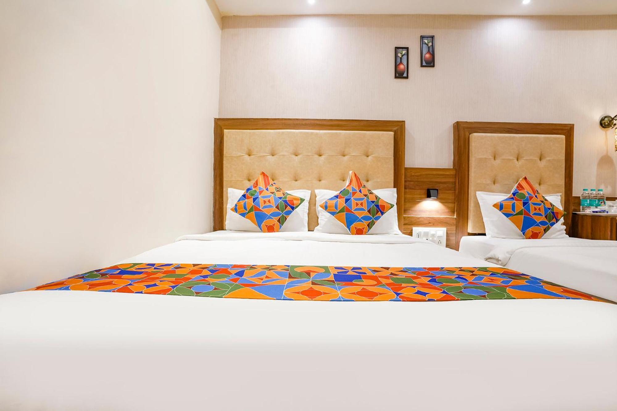 Fabhotel Amber Palace - Nr Fort & Csmt Station Mumbai Exteriör bild